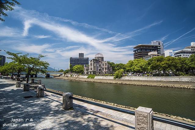 原子弹爆炸圆顶屋