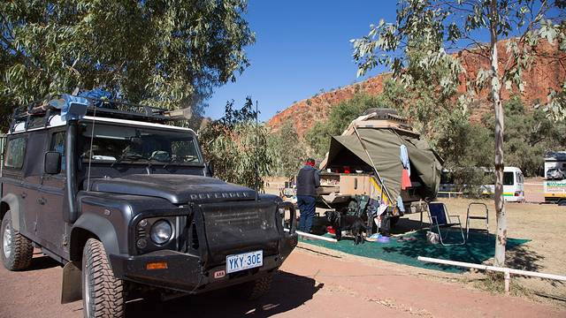 西麦克唐纳山脉