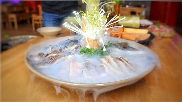 巴九门冰火九宫格老火锅