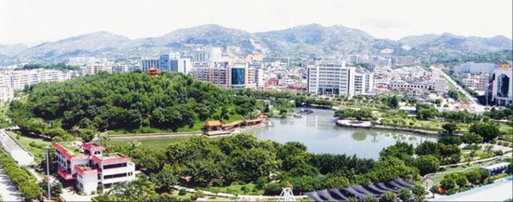 2024 汕尾是个美丽的海边城市，这里的一切甚至空气都充满了海的气息。月亮湾美景。汕尾美景_红海湾旅游区-评论-去哪儿攻略