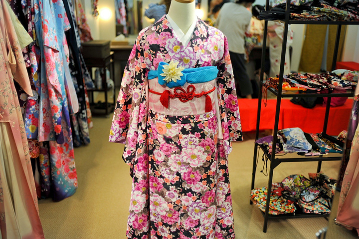 京都冈本织物和服(清水坂店)