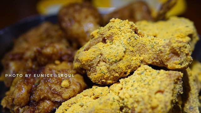 bhc CHICKEN(明洞店)