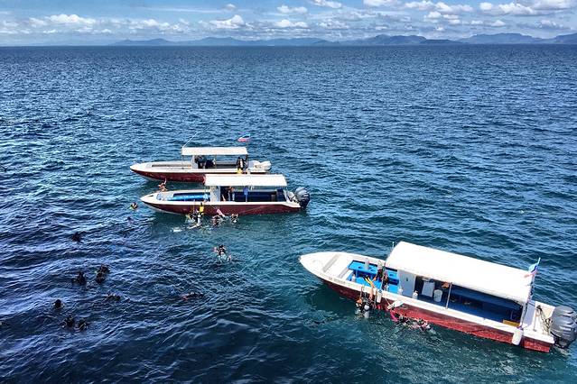 钻井平台潜水中心