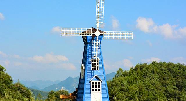 歪?在吗?不如今晚我们私奔到六盘水吧!