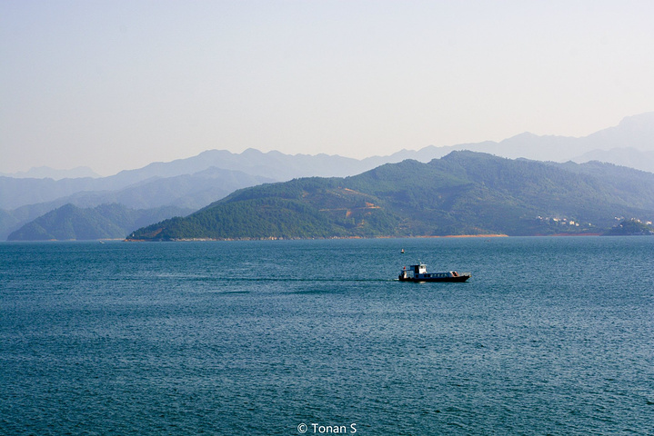 2017 这里有个小建议,上车后想看风景的可以坐