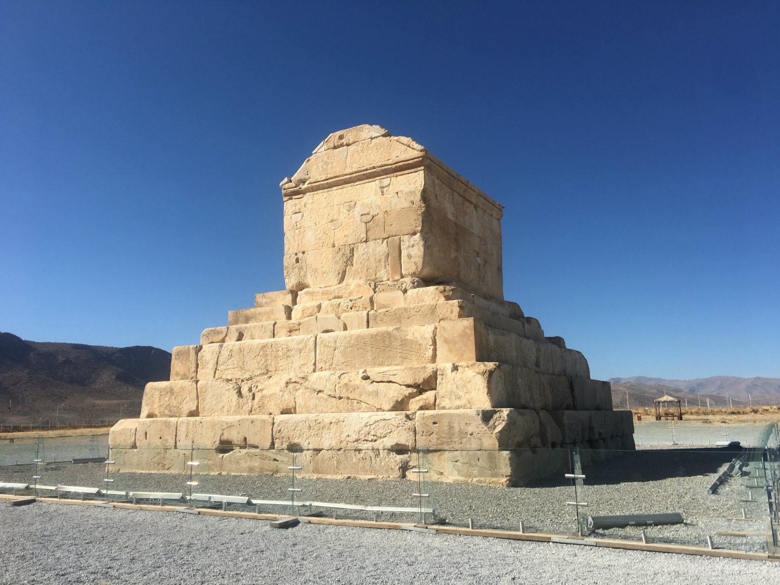 居鲁士大帝陵寝远景