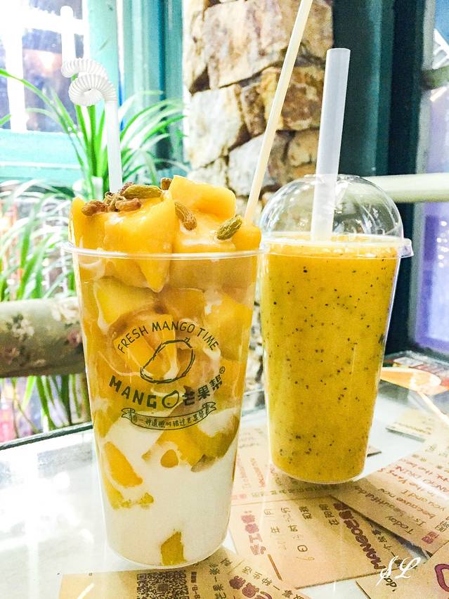 阳朔西街美食街