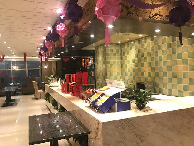 兴庆斋·盐池手抓羊肉清真餐厅(交通学院店)