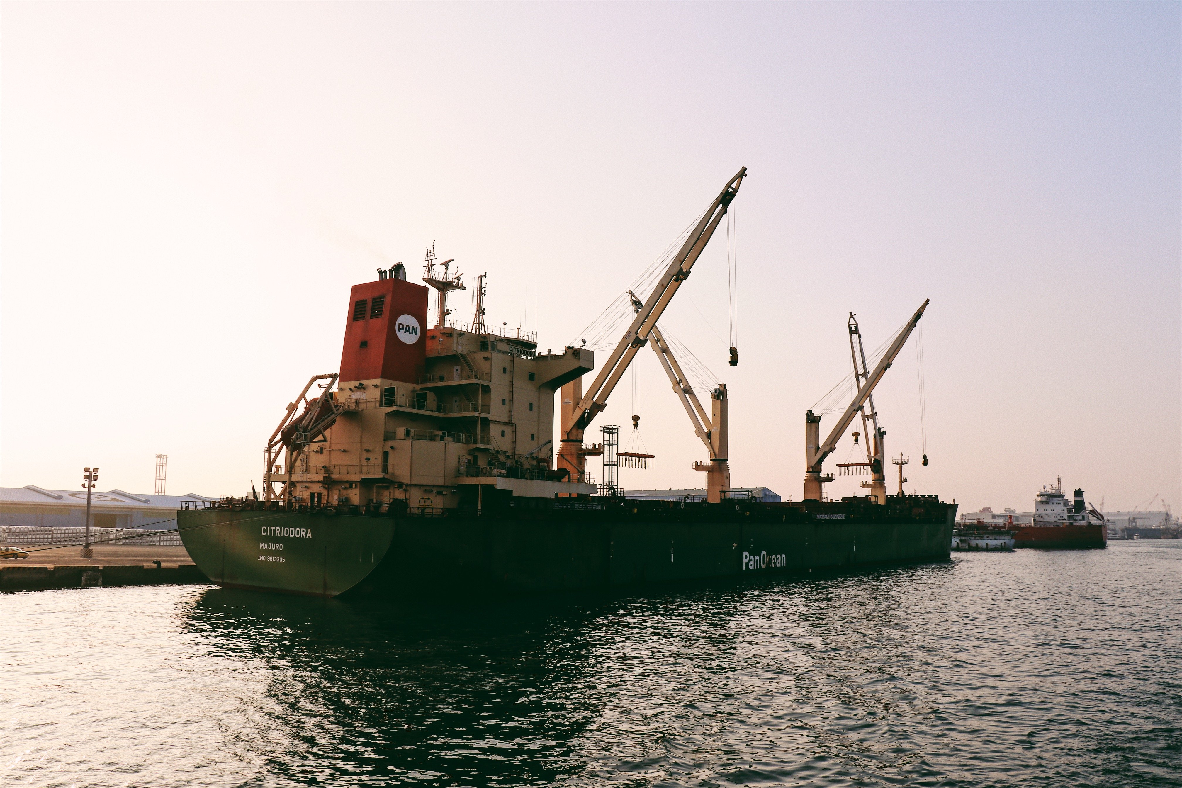 有兴趣可以坐哦驳二艺术特区前身便是港口仓库现在转型成为艺文观光区