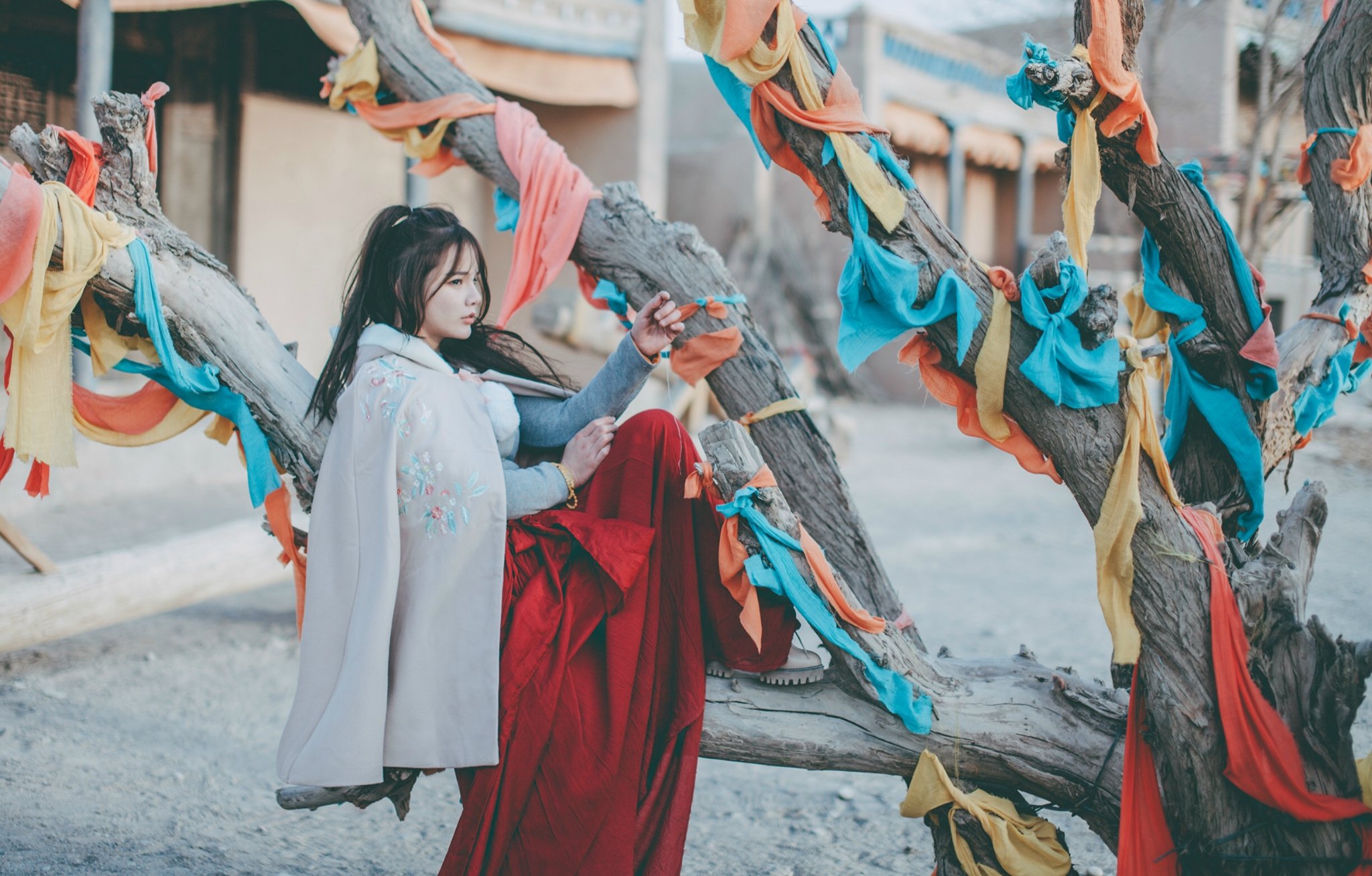 敦煌古都，江湖 儿女情长英雄气短