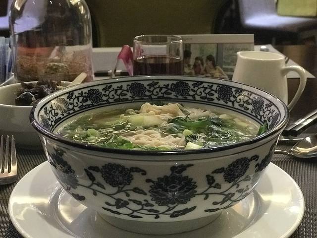 天津京基皇冠假日酒店焦点西餐厅