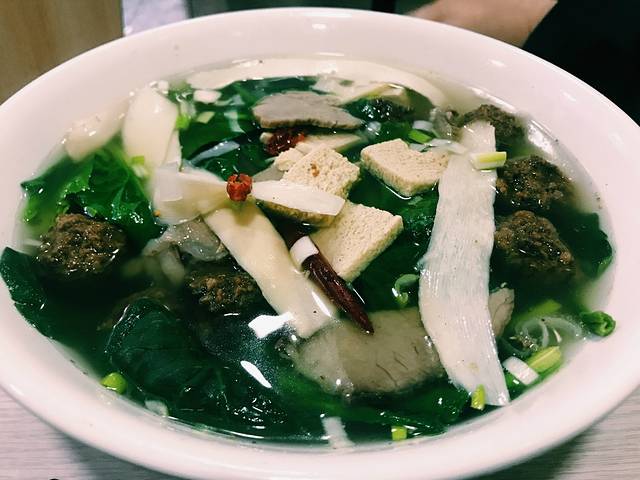 伊犁阿社面肺子丸子汤(新民路店)