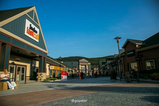 伍德百利奥特莱斯