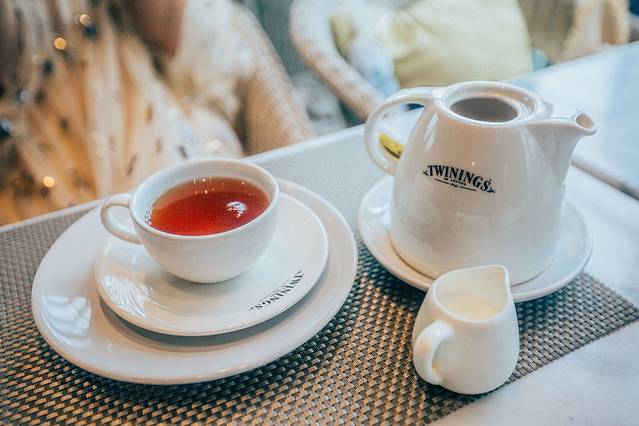 Audrey Cafe des Fleurs