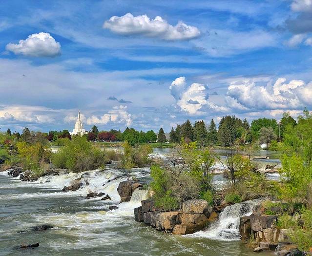 爱达荷人工瀑布