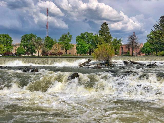 爱达荷人工瀑布