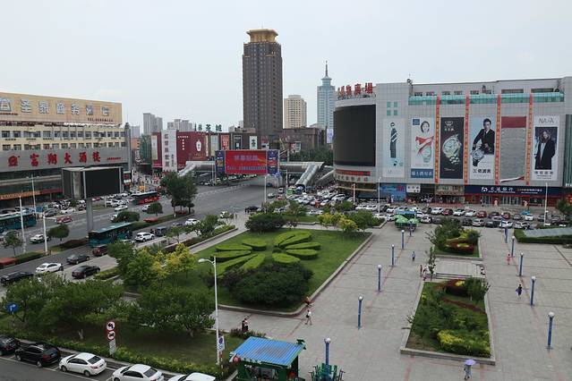 大东门广场