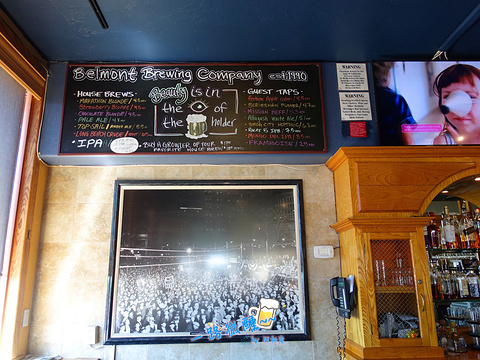 Belmont Brewing Company旅游景点攻略图