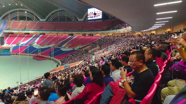 平壤五一体育场