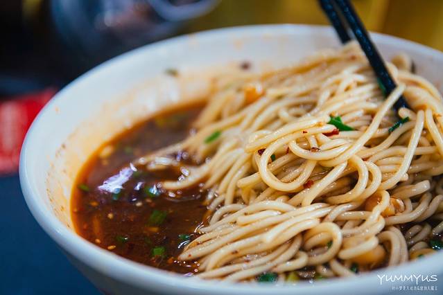 秦云老太婆摊摊面