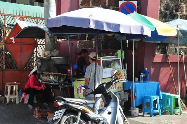 Rote Yiam Beef Noodle