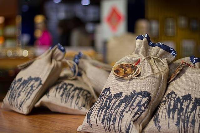 湘小伍家(天子街店)