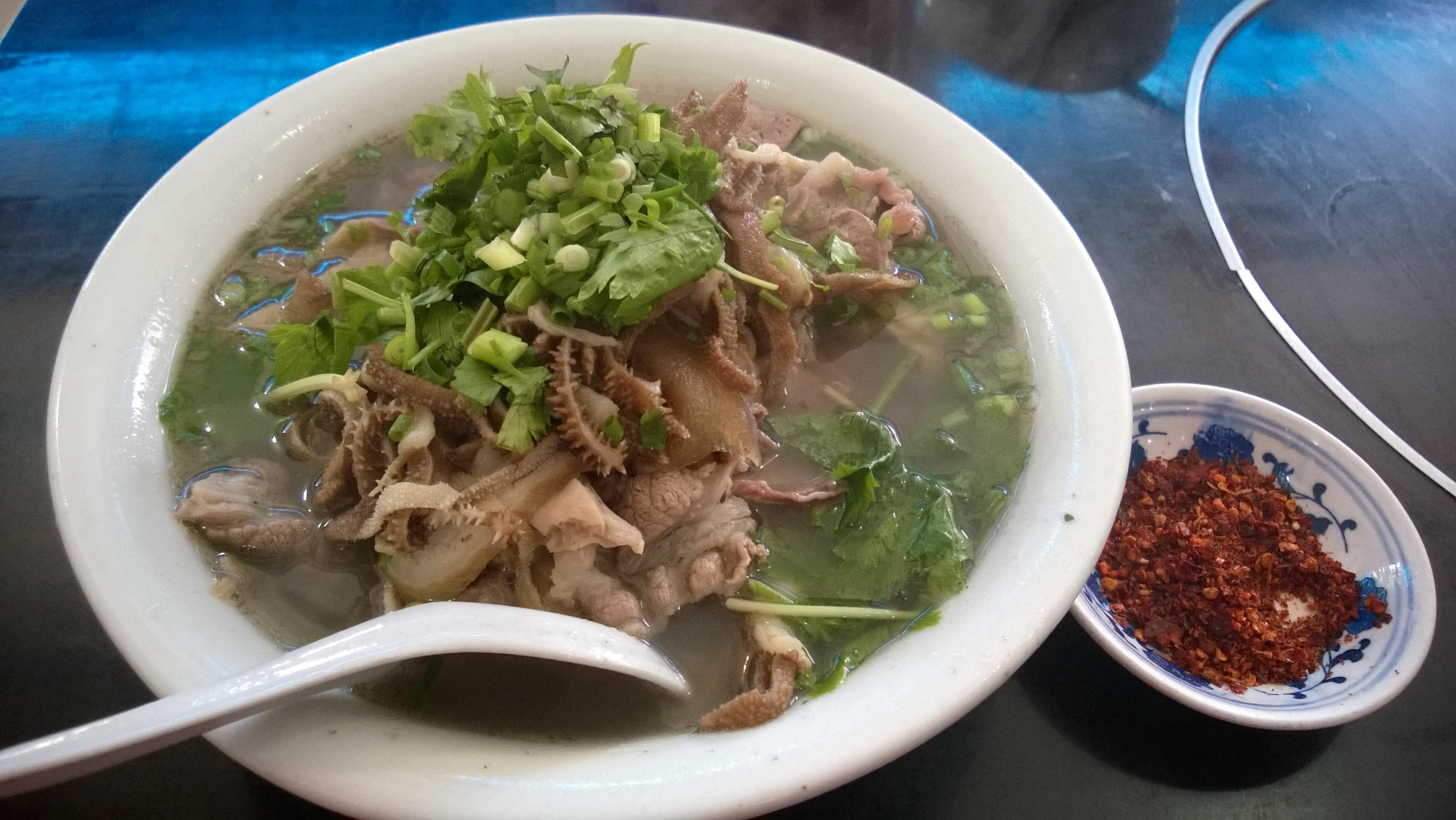 翘脚牛肉旅游攻略