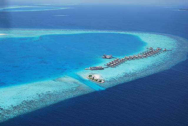 马尔代夫海龟岛6天4晚蜜月行自创婚纱照