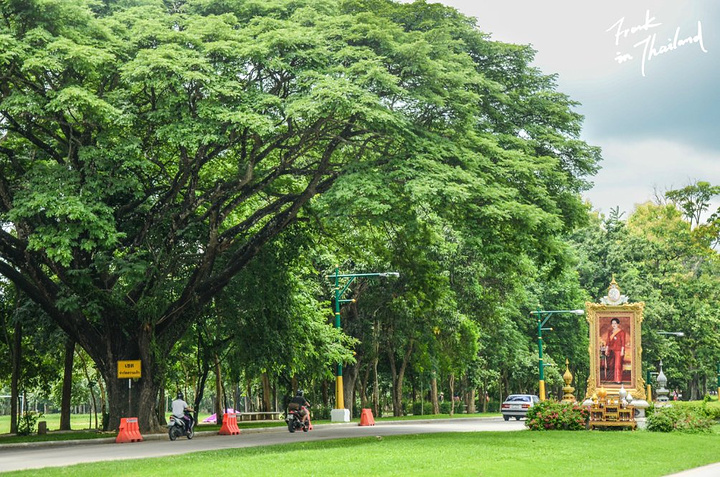 2017在男生寝室楼下遇到一个英文不是很好的