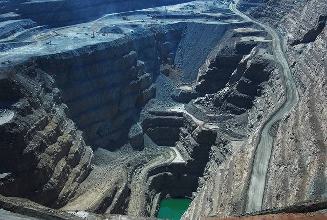 云南双江白水河金矿成矿地质特征