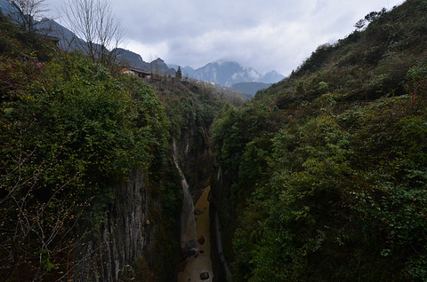 云龙河地缝旅游景点攻略图