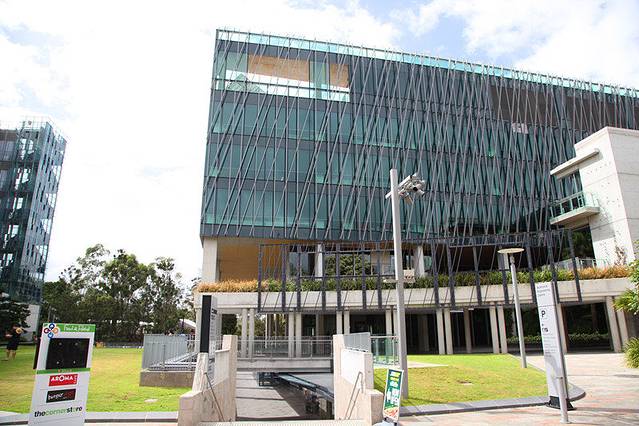 昆士兰科技大学