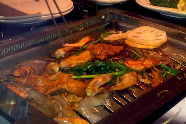 老牌建水烧烤(菱角塘小区店)