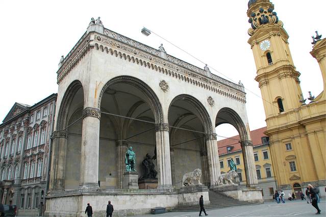 Odeonsplatz市中心