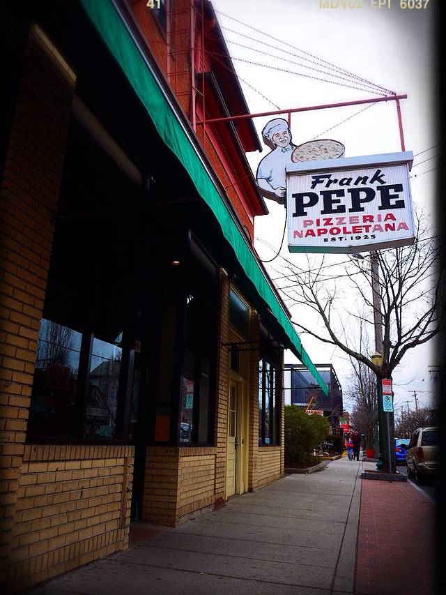 Frank Pepe's The Spot