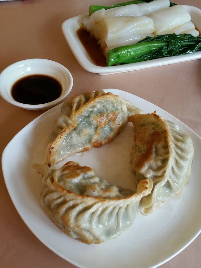 春兴海鲜酒家(园林路店)