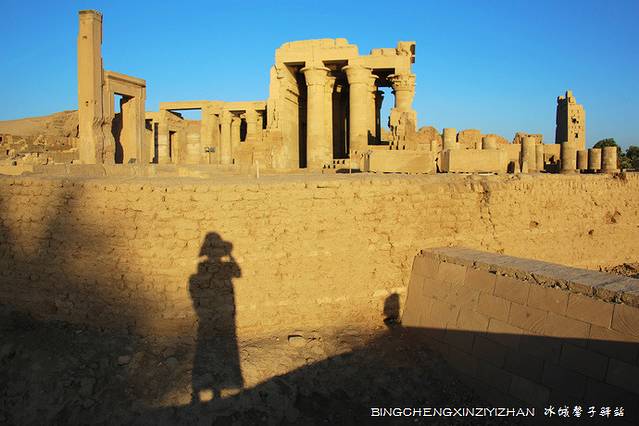 埃及--追寻梦想中的金字塔