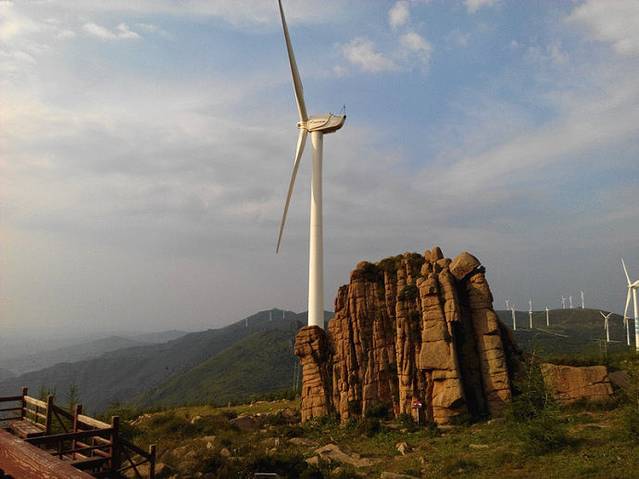 冰山梁自然风光游览区