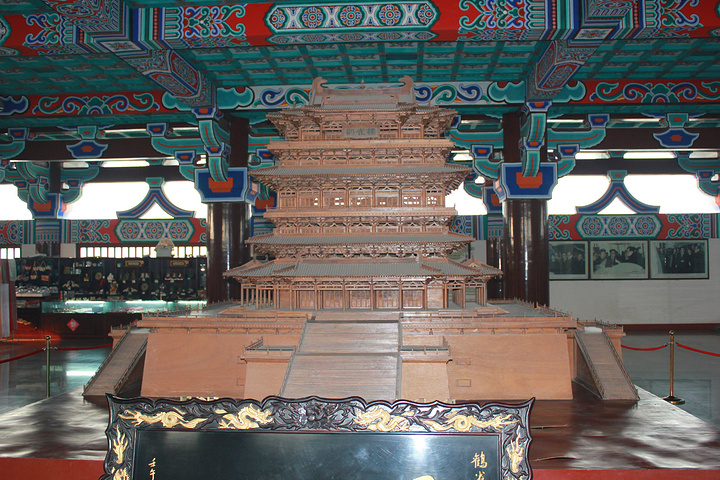 鹳雀楼中国四大名楼中唯一位于黄河以北的一座只可惜现在黄河改道改的