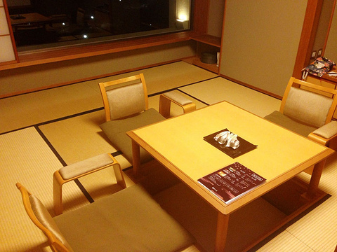 日胜生加贺屋国际温泉饭店(Radium-Kagaya International Hotel)