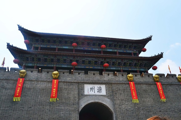 祠,拜了月老,用嘉惠的话来说就是,想不到自己也会有这么一天_滦州古城