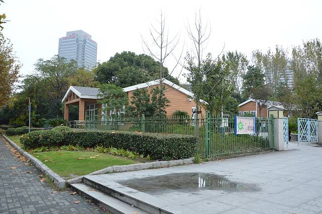 新虹桥中心花园