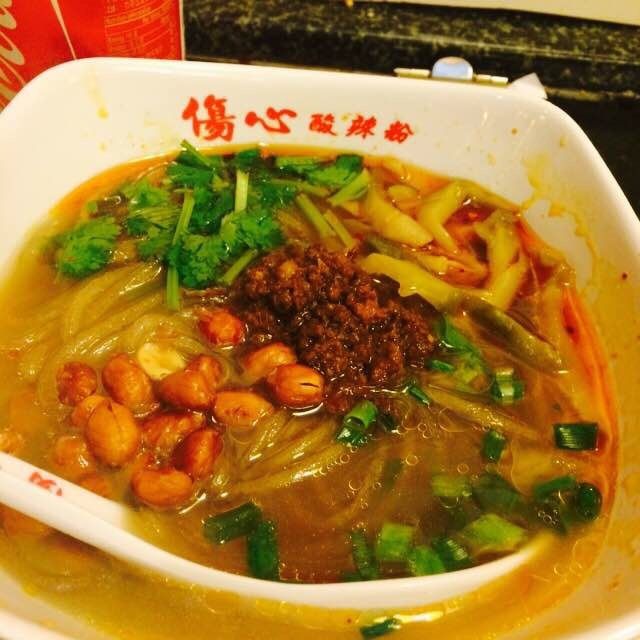 伤心酸辣粉(登打士广场店)