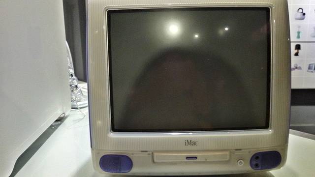 第一代imac 我们去的时候恰逢儿时用品展.