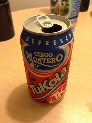 古巴没有可口可乐百事可乐,他们有自己的牌子.