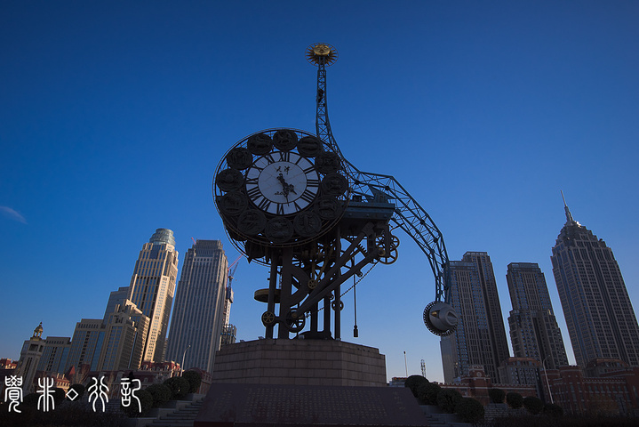 海河是天津的母亲河,也是天津市的一条精华风