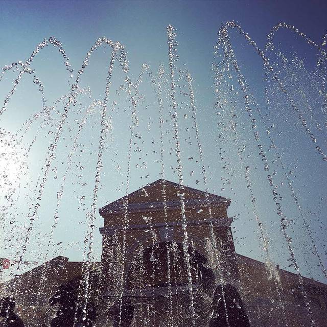 百联奥特莱斯广场（武汉·盘龙）