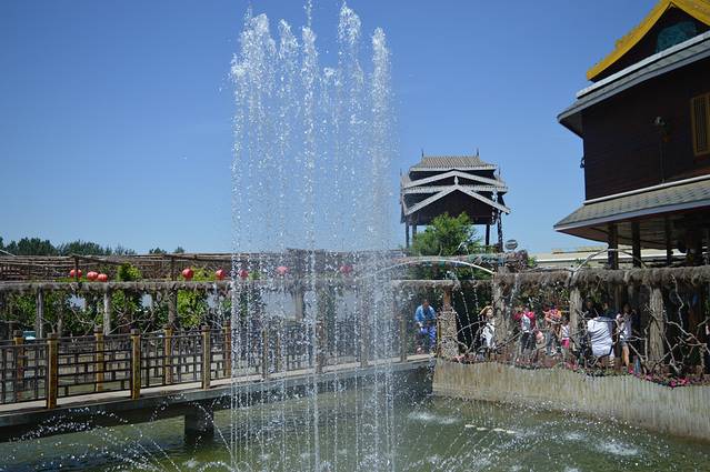 呀路古热带植物园