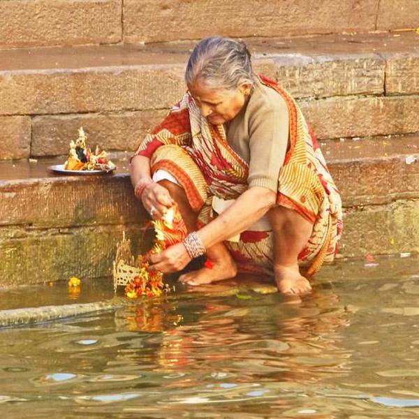 89 首页 景点详情 印度旅行之前,看了bbc拍摄的记录片《恒河的故事