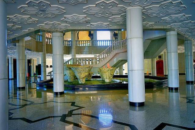 占米阿山納柏嘉清真寺